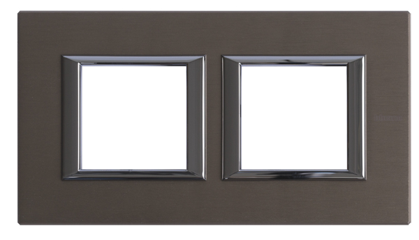 BT Axolute Бронза Рамка 2+2 мод прямоугольная горизонтальная HA4802M2HBR