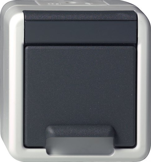 Gira Розетка с з/к IP44 044030