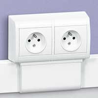 Legrand Mosaic Рамка вертикальная 2х4м 031621