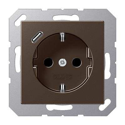 JUNG Розетка SCHUKO® с USB-зарядным устройством, тип С термопласт мокка A1520-18CMO