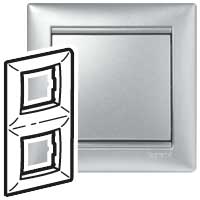 Legrand Valena Алюминий Рамка 2-ая верт. 770156
