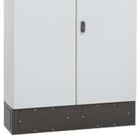 Legrand Цоколь моноблочный Atlantic RAL 7021 для шкафов шириной 600 мм и глубиной 400 мм 036340