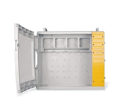 DKC MBOX5 Корпус на 52 модуля , 4 поста с основанием 136х125 мм и доп.пространством