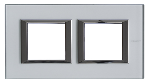 BT Axolute Кристалл Рамка 2+2 мод прямоугольная (надпись горизонтально) HA4802M2HVKA