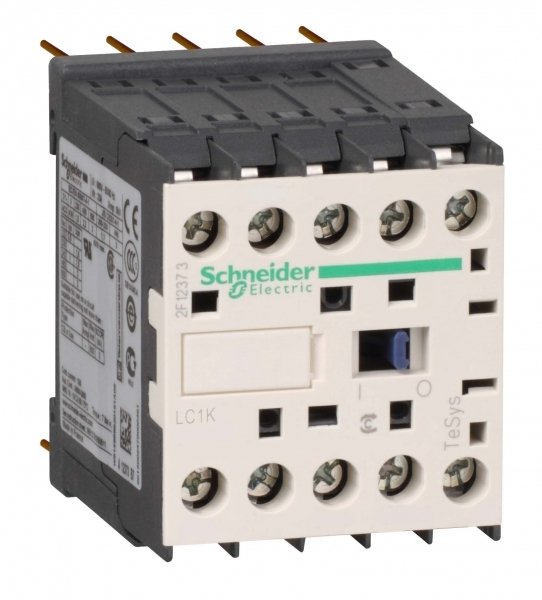 SE Contactors K Контактор 3P, 12A, НО, 220V 50/60 Гц, монтаж на монтажную плату LC1K12105M7