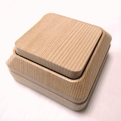 Купить TDM Выключатель 1-кл. открытой установки IP20 10А, сосна "Ладога" SQ1801-0043