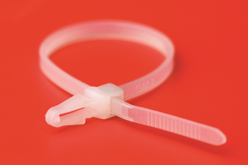 DKC Хомут P6.6 с основанием, белый, 4,8x200