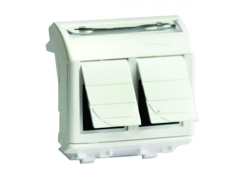 DKC Ком.роз. двойная RJ45 кат.5e экран., 8P8C, Brava, белая, 2мод