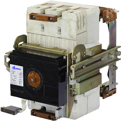 Контактор (Legrand) Выключатель А3798С Э/Магн Выдв ном. ток 630АА3798СУХЛ3