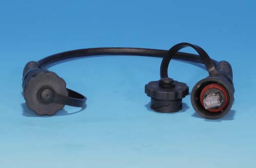 Hyperline PC-IE-LPM-STP-RJ45-RJ45-C6-3M-BK Промышленный патч-корд F/UTP, экранированный, IP67, категория 6, с защитными крышками, 3 м, черный 46976