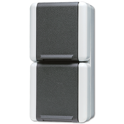 JUNG Двойная вертикальная SCHUKO-розетка 16A 250V~ для накладного монтажа IP44 822W