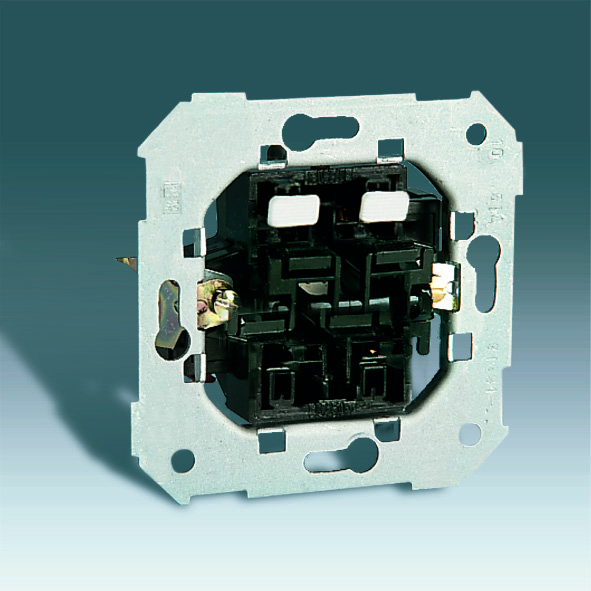 Simon 75 Мех Кнопка жалюзийная 2-ая 75331-39