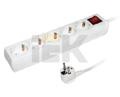 Купить IEK Удлинитель У05К-выкл. 5 мест 2Р+PЕ/5метров 3х1мм2 16А/250В