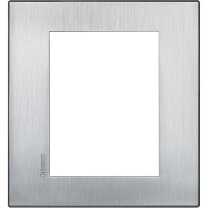 BT Axolute Air Матовый хром Рамка, итальянский стандарт 3+3 мод. HW4826CRS