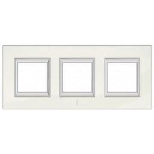 Купить BT Axolute White Рамка 2+2+2 мод прямоугольная горизонтальная HA4802M3HHD