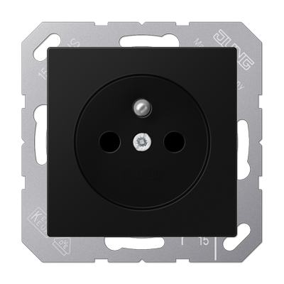JUNG Розетка SCHUKO® 16A 250V с защитой от детей франко-бельгийский стандарт термопласт черный матовый A1520FBFKISWM