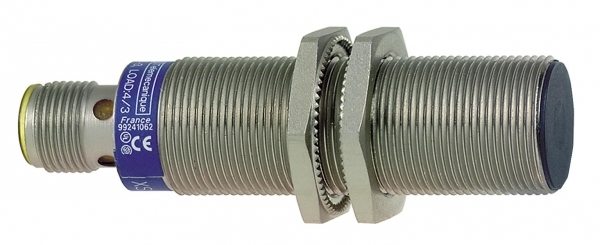 SE Датчик индуктивный М18 разъем XS1M18KPM40D
