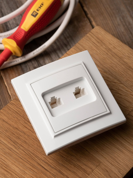 Купить EKF Basic Минск Белый Розетка RJ-45+RJ-11, СП