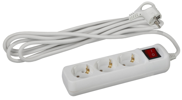 ЭРА Удлинитель электрический ЭРА UX-3es-1,5m с заземлением с выключателем 3 розетки 1,5 м ПВС 3x0,75мм2 10А