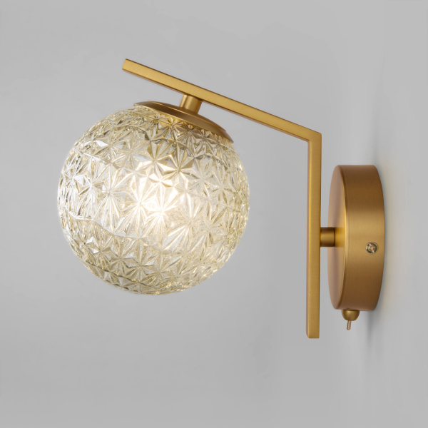 Купить Eurosvet 70132/1 Светильник настенный латунь a056315