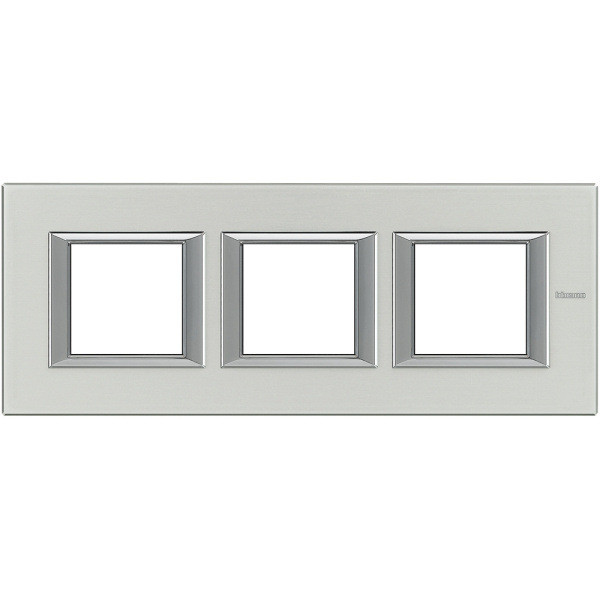 BT Axolute Алюминий Рамка 2+2+2 мод прямоугольная (надпись горизонтально) HA4802M3HXC