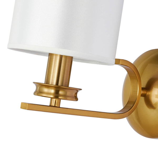 Купить Favourite 2679-1W настенный светильник Каркас бронзового цвета, абажур из белого шелка