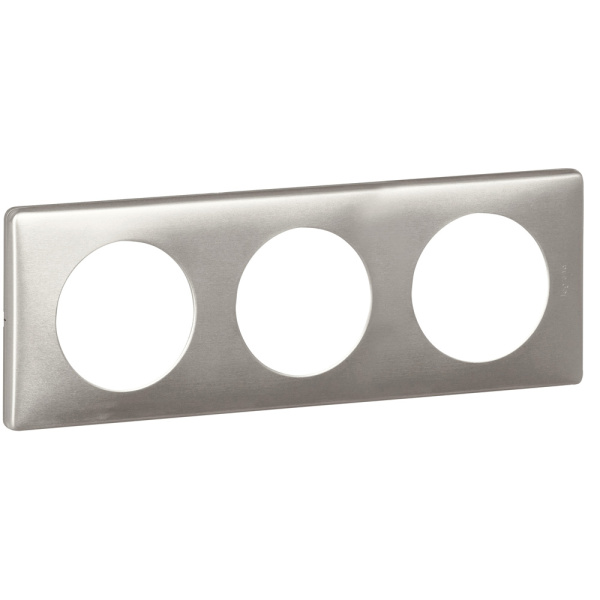 Купить Legrand Celiane Титан Рамка 3-ая (2+2+2 мод) 068903