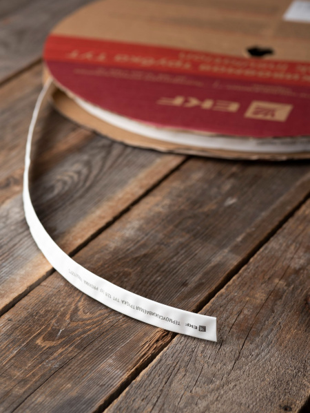 Купить EKF PROxima Термоусаживаемая трубка ТУТ нг 16/8 белая рулон