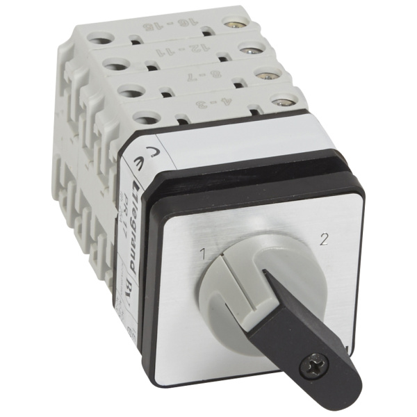 Legrand Переключатель на 2 направления без положения ''0'' PR 17 4П 8 контактов крепление на дверце 027468