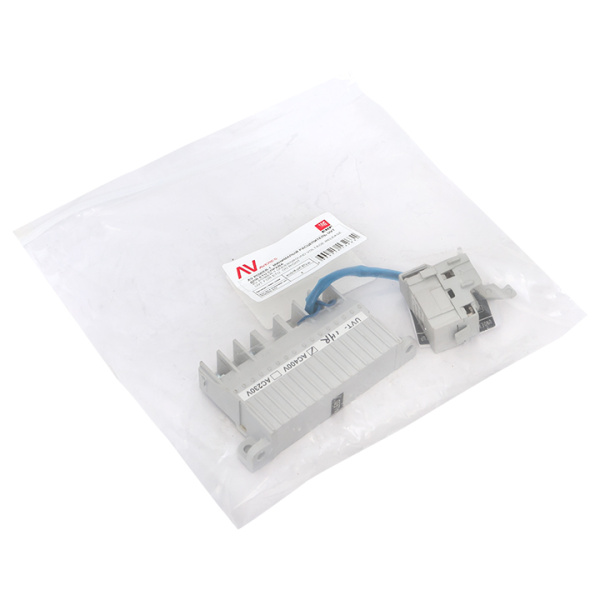 Купить EKF Averes Минимальный расцепитель UVT для ETU справа AV POWER-1