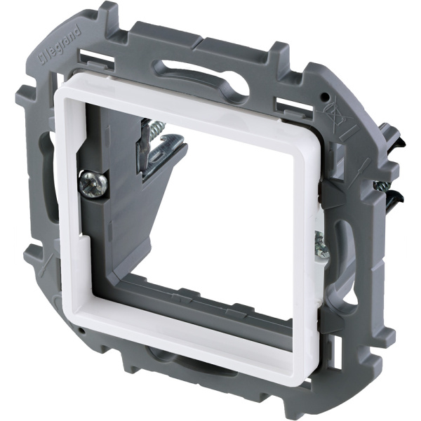 Купить Legrand INSPIRIA Белый Адаптер для механизма Mosaic 673900