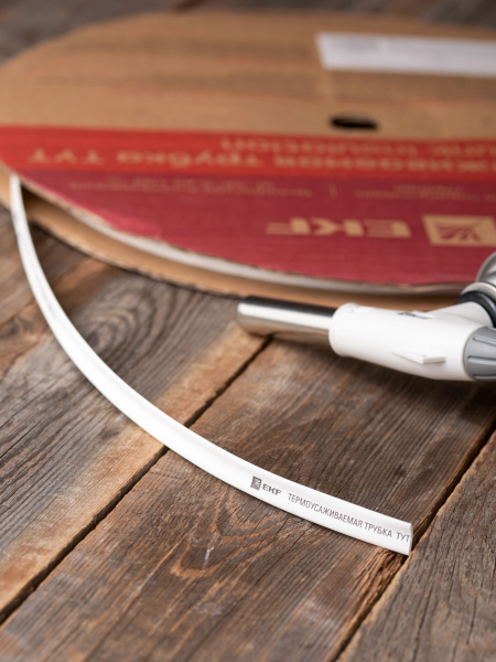 Купить EKF PROxima Термоусаживаемая трубка ТУТ нг 8/4 белая рулон