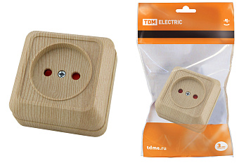 TDM Розетка 2П открытой установки с з/ш IP20 10А, сосна "Ладога" SQ1801-0053