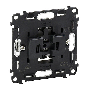 Legrand Valena Мех IN'MATIC Выключатель кнопочный 1-клавишный 6А 250В 752011