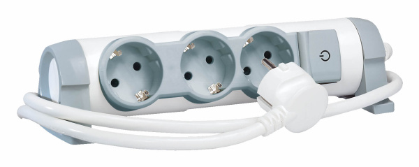 Купить Legrand Комфорт Бело-серый Удлинитель 3x2К+З с выкл., кабель 1,5м, фиксир. поворотный блок, возможно крепление к стене 694621