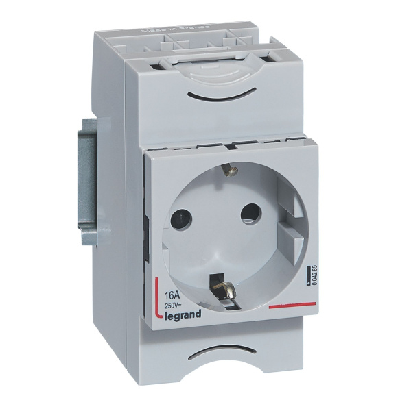 Купить Legrand Розетка с заземлением на DIN-рейку 16А 220V 004285