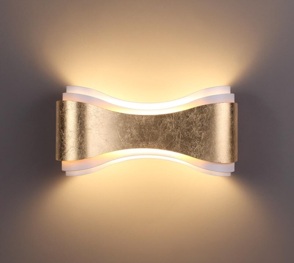 Купить Odeon Light 3894/8WG ODL20 178 золотистый/металл Настенный светильник LED 3000K 8W 220V FARFI