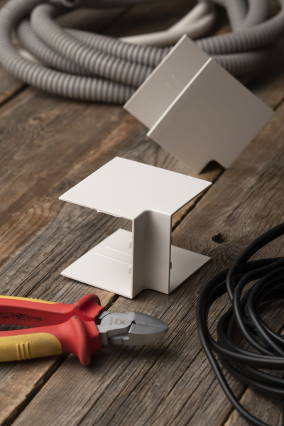 Купить EKF PROxima Угол внутренний (60х60) (4 шт) Plast Белый