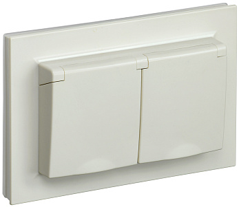 IEK BRITE Бежевый Розетка 2-м с/з с защ штор и крыш 16А в сборе IP44 РСбш12-3-44-БрКр