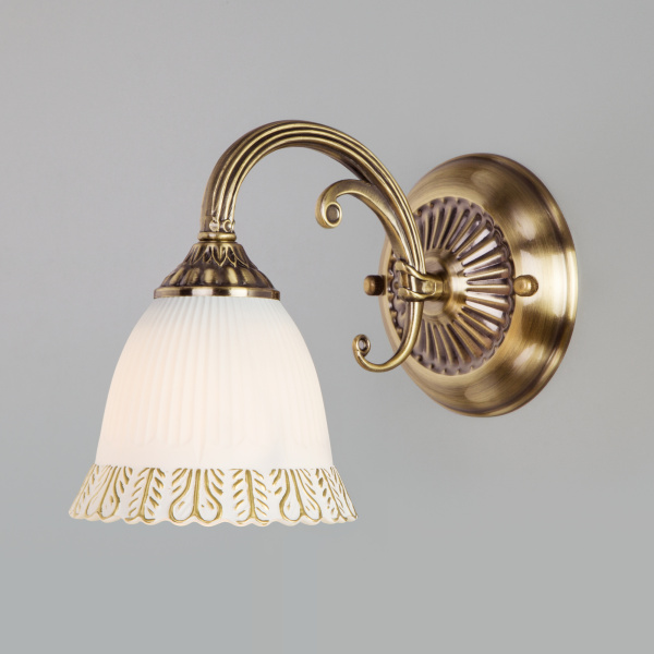 Eurosvet Бра со стеклянным плафоном 60107/1 античная бронза a045759