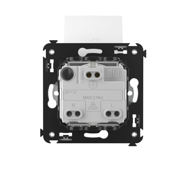 Купить DKC Розетка с крышкой в стену, 2P+E, с з/ш, "Avanti", "Белое облако"