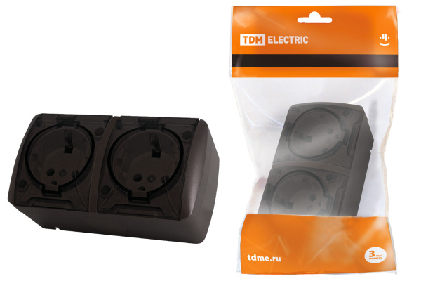 TDM Розетка двойная 2П+3 открытой установки IP54 16А с прозрачной крышкой шоколад "Селигер" SQ1818-0209