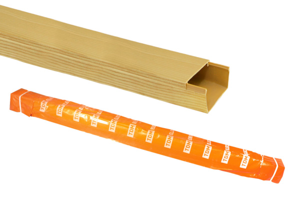 TDM Кабель-канал 60х40 желтая сосна 3D (18м) SQ0402-0609