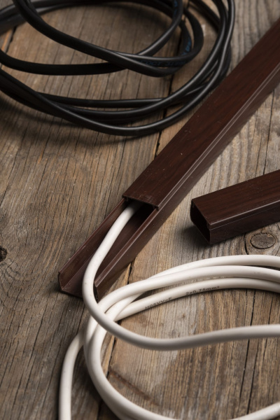 Купить EKF PROxima Канал кабельный под тёмное дерево (25х16) (40м) Plast