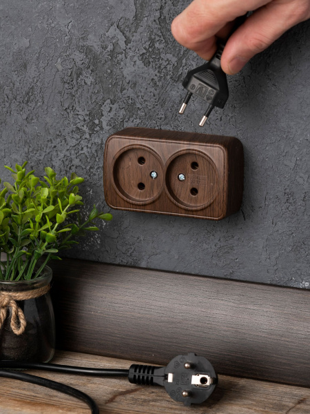 Купить EKF Basic Минск Темное дерево Розетка 2-ая, б/з, 10А, ОП