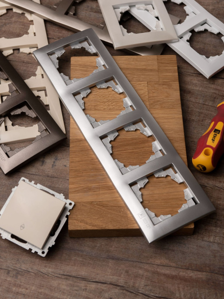 Купить EKF PROxima Валенсия Рамка 4-местная сталь