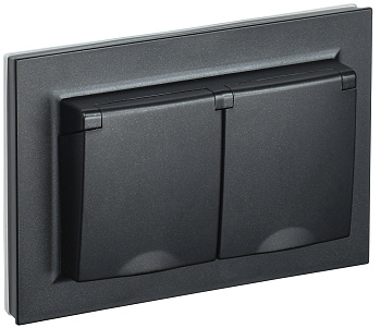 IEK BRITE Черный Розетка 2-м с/з с защ шторк и крышк 16А в сборе IP44 РСбш12-3-44-БрЧ