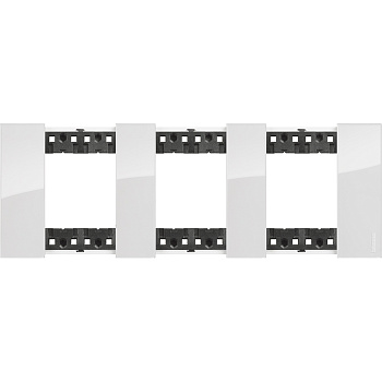 BT Living now Лед Рамка немецкий стандарт 3 поста (2+2+2 мод) KA4802M3DW