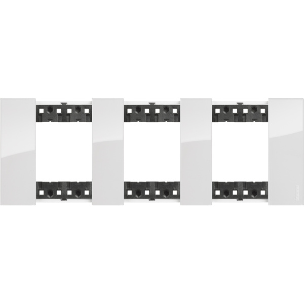 BT Living now Лед Рамка немецкий стандарт 3 поста (2+2+2 мод) KA4802M3DW