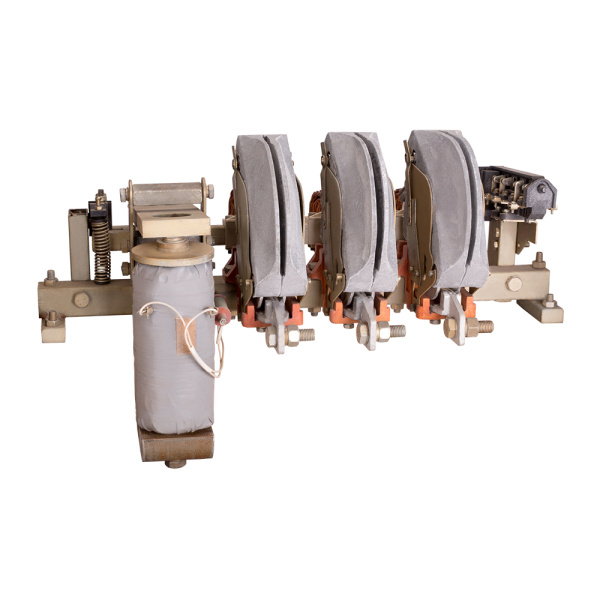 КЭАЗ Контактор КТП-6053Б-630А-220DC-У3 137045